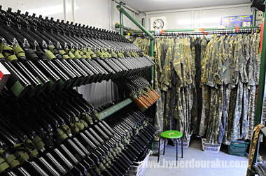 本部の機材貸し出し倉庫