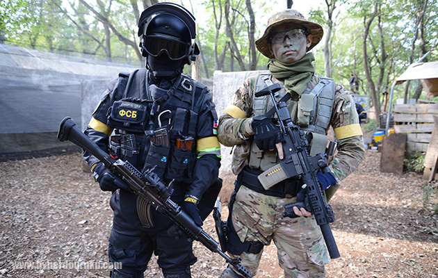 思い思いのウェアに身を包んでのサバゲー