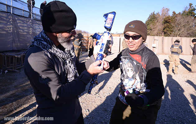 自分のカスタムガンにコスタのサイン