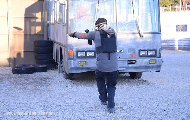 スタートの合図とともに強烈なダッシュ