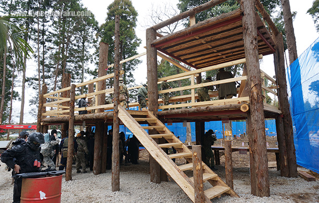 シューティングレンジは2階建て