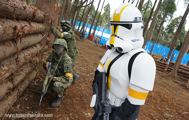 自衛隊と帝国軍の共同戦線