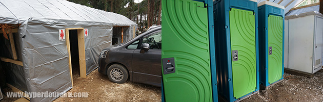 男女別の水洗洋式トイレ