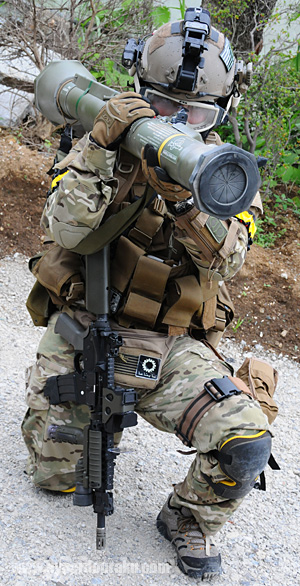 対戦車無反動砲のAT-4