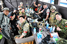 一部屋12名は入る