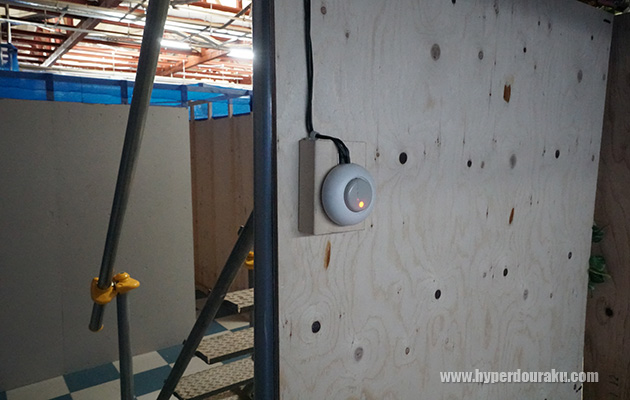 ブザー式の押しボタンフラッグ