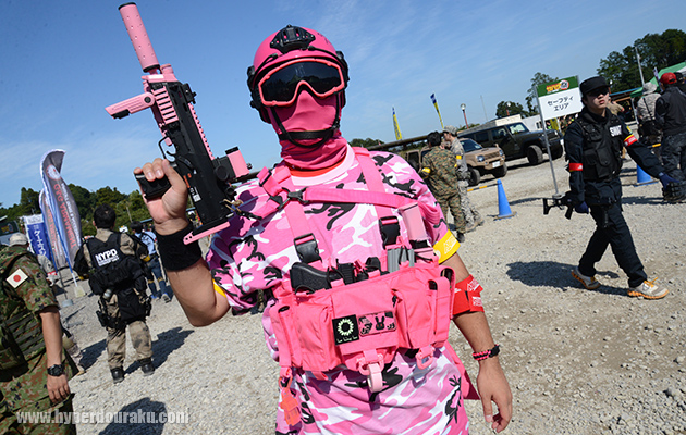 ピンクで統一されたプレーヤー