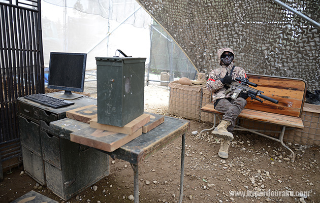 フラッグをリラックスして防衛
