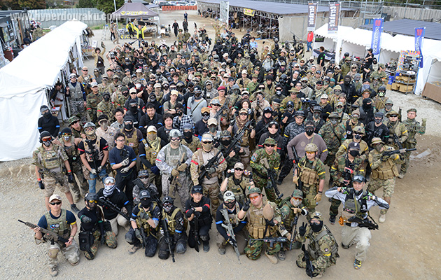 約240人の参加者