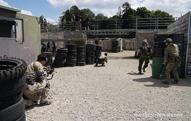 キャットウォークから観戦