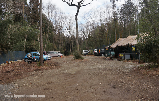駐車場は40台ほど