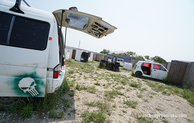 ドアが開いていたり