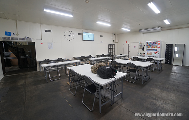 エントランスに待合室