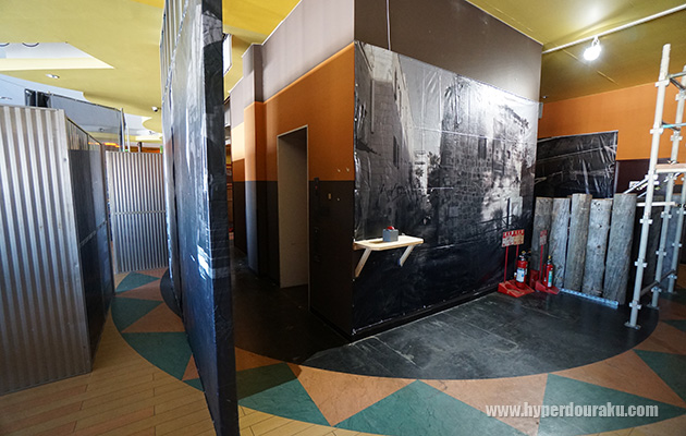 エレベータの2F出口