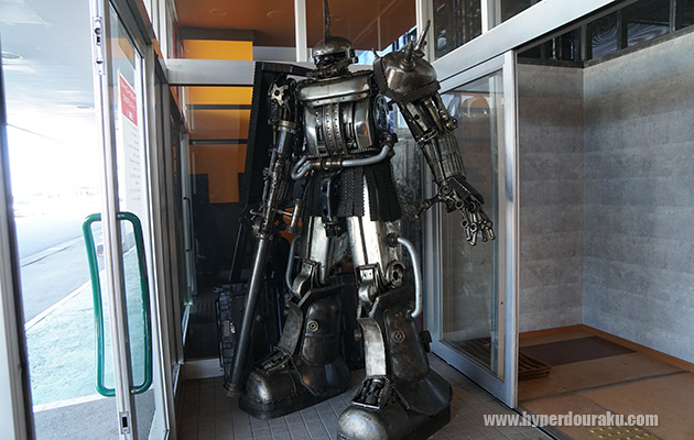 モビルスーツのオブジェ