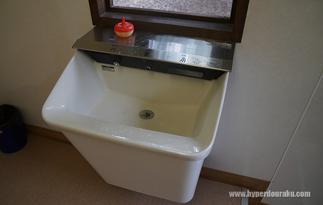 全自動の手洗い場