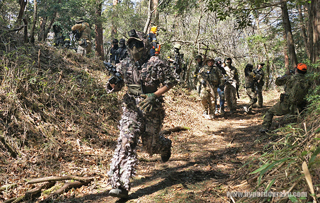 颯爽と坂道を降る