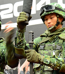 サプレッサー根元