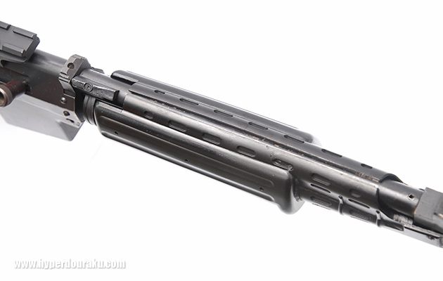 ハンドガード上部