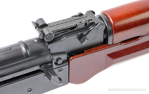 タンジェントリアサイト