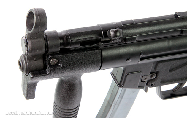 後退させてロック