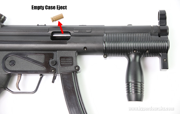 空ケースをエジェクト