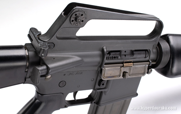 キャリングハンドル