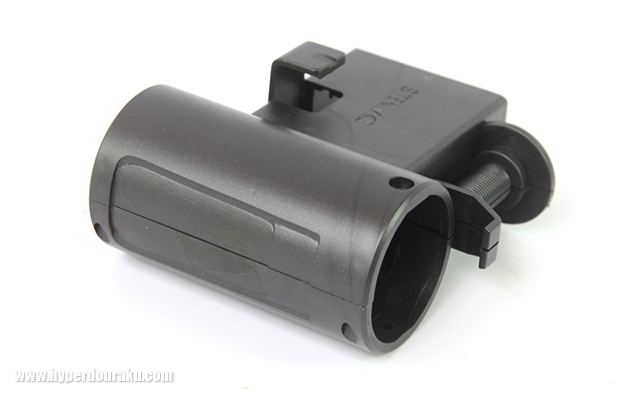 エジェクションポートが完全なダミー