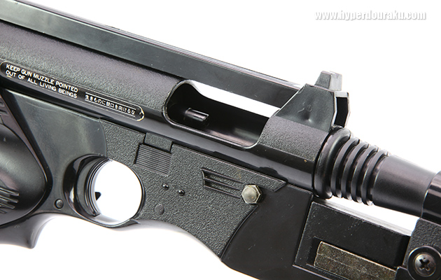 エジェクションポート