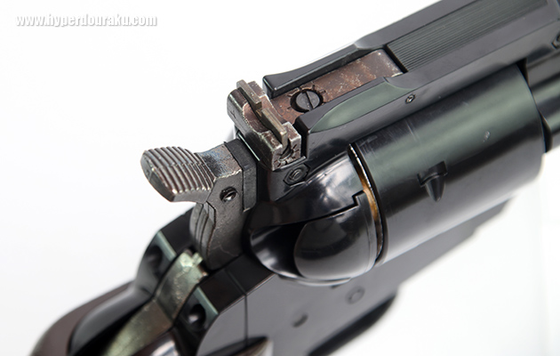 フルアジャスタブルのリアサイト