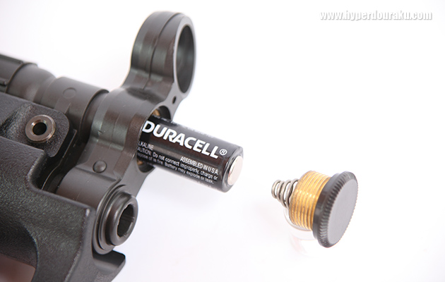 単3電池を5本使用