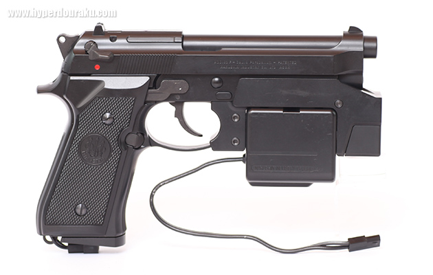 グリップ内にエアシリンダー