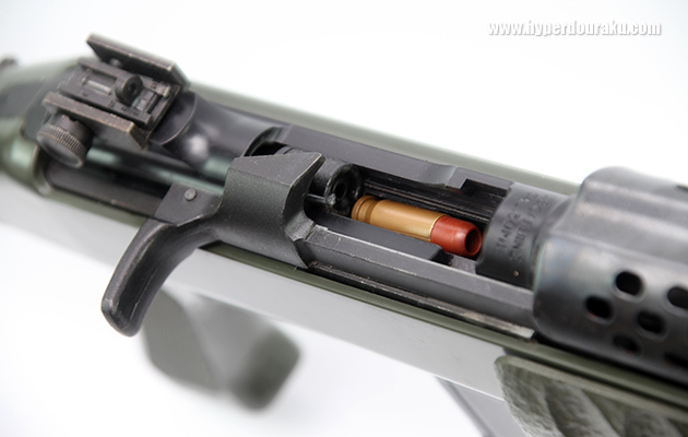 エジェクションポート