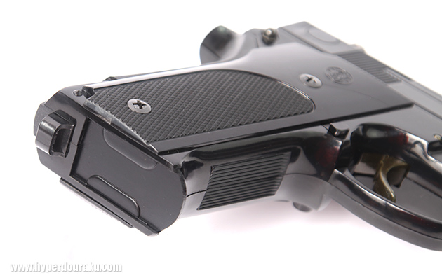 ボトムプレート