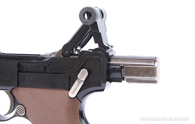 エアシリンダーが後退