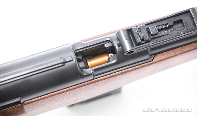 エジェクションポート