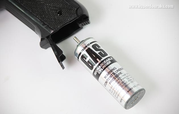 専用のガスボンベ