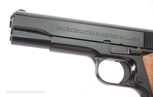 コマーシャルモデルの刻印