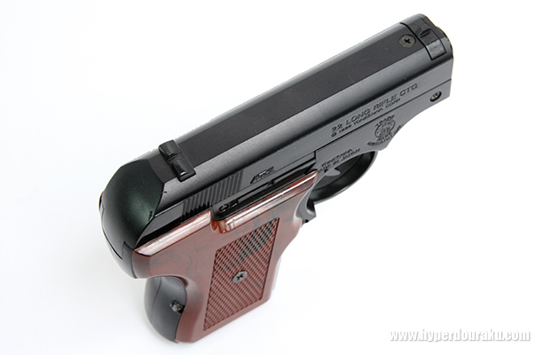 エジェクションポート